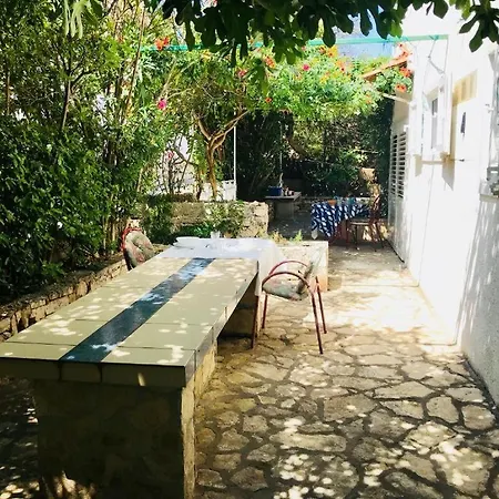Joza Apartmán Supetar